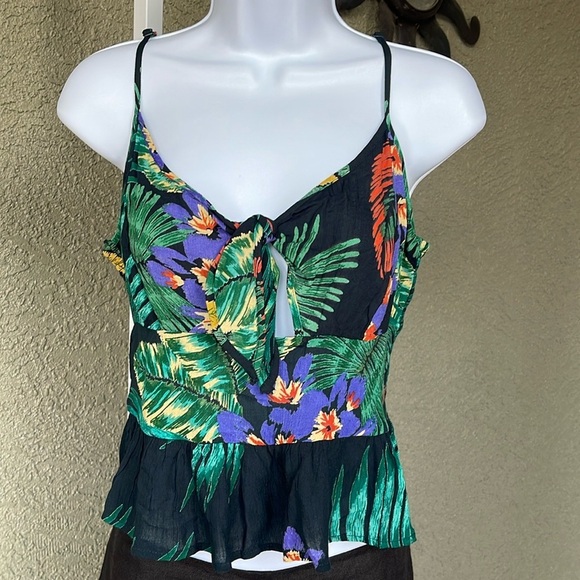 No.096 Partons of Peace Tropical Print Crop Top Tank - Picture 1 of 7